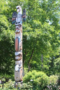 totem pole totem pole