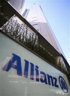 A logo of Europe's biggest insurer Allianz is pictured in Tokyo October 19, 2012. REUTERS/Yuriko Nakao A logo of Europe's biggest insurer Allianz is pictured in Tokyo October 19, 2012. REUTERS/Yuriko Nakao