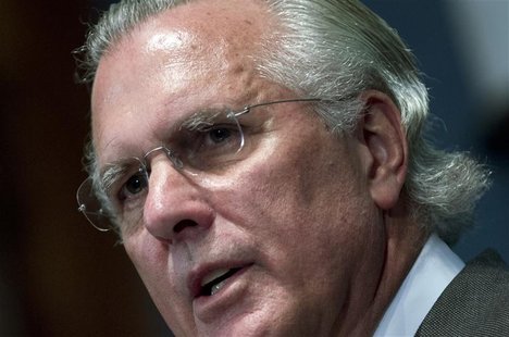 Richard Fisher, president and CEO of the Federal Reserve Bank of Dallas, speaks during a conference before the Committee for the Republic Sa Richard Fisher, president and CEO of the Federal Reserve Bank of Dallas, speaks during a conference before the Committee for the Republic Sa