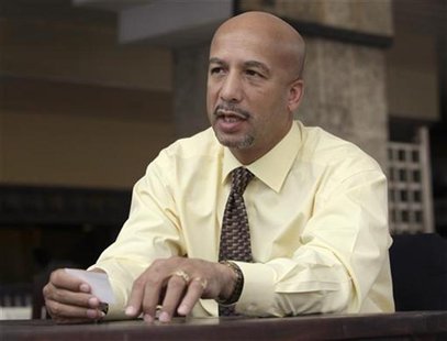 Ray Nagin, Mayor of New Orleans, talks during an interview in Havana October 20, 2009. REUTERS/Enrique De La Osa Ray Nagin, Mayor of New Orleans, talks during an interview in Havana October 20, 2009. REUTERS/Enrique De La Osa