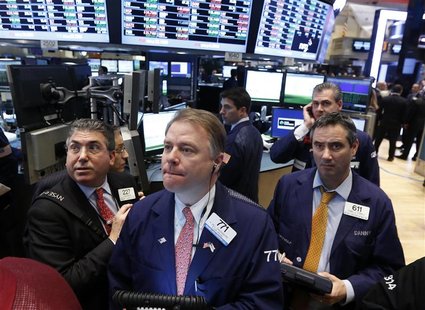 Traders await the opening of SunCoke Energy Partners on the floor of the New York Stock Exchange, January 18, 2013. REUTERS/Brendan McDermid Traders await the opening of SunCoke Energy Partners on the floor of the New York Stock Exchange, January 18, 2013. REUTERS/Brendan McDermid