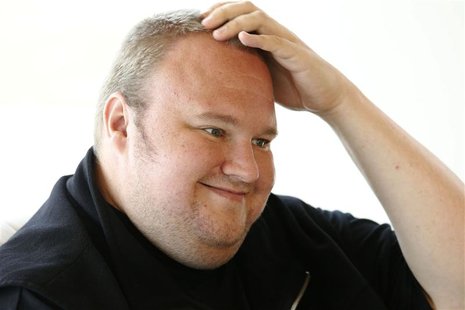 Kim Dotcom speaks during an interview with Reuters in Auckland January 19, 2013. REUTERS/Nigel Marple Kim Dotcom speaks during an interview with Reuters in Auckland January 19, 2013. REUTERS/Nigel Marple