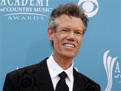 Singer Randy Travis arrives at the 45th annual Academy of Country Music Awards in Las Vegas, Nevada April 18, 2010. REUTERS/Steve Marcus Singer Randy Travis arrives at the 45th annual Academy of Country Music Awards in Las Vegas, Nevada April 18, 2010. REUTERS/Steve Marcus