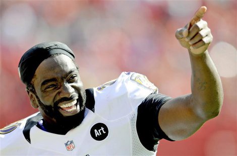 Baltimore Ravens free safety Ed Reed celebrates the last minute of the Ravens' win over the Kansas City Chiefs in their AFC NFL football gam Baltimore Ravens free safety Ed Reed celebrates the last minute of the Ravens' win over the Kansas City Chiefs in their AFC NFL football gam