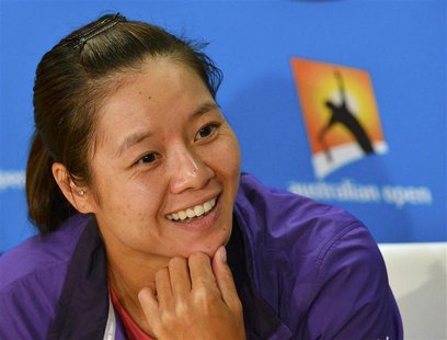 Li Na of China speaks during a news conference at the Australian Open tennis tournament in Melbourne January 25, 2013. REUTERS/Toby Melville Li Na of China speaks during a news conference at the Australian Open tennis tournament in Melbourne January 25, 2013. REUTERS/Toby Melville