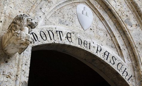 The main entrance to Monte Dei Paschi bank headquarters is pictured in Siena January 25, 2013. REUTERS/Stefano Rellandini The main entrance to Monte Dei Paschi bank headquarters is pictured in Siena January 25, 2013. REUTERS/Stefano Rellandini