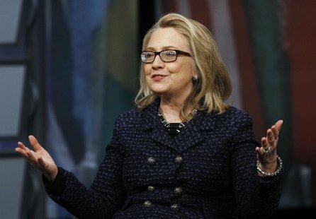 U.S. Secretary of State Hillary Clinton holds a Global Town Townterview at the Newseum in Washington January 29, 2013. REUTERS/Gary Cameron U.S. Secretary of State Hillary Clinton holds a Global Town Townterview at the Newseum in Washington January 29, 2013. REUTERS/Gary Cameron