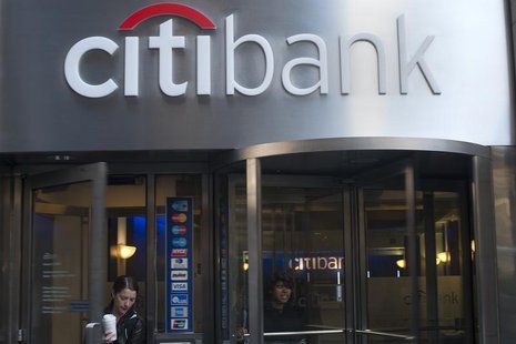 People exit a Citibank branch in New York, October 16, 2012. REUTERS/Keith Bedford People exit a Citibank branch in New York, October 16, 2012. REUTERS/Keith Bedford