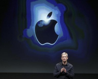 Apple CEO Tim Cook speaks about the iPhone 4S at Apple headquarters in Cupertino, California October 4, 2011. REUTERS/Robert Galbraith Apple CEO Tim Cook speaks about the iPhone 4S at Apple headquarters in Cupertino, California October 4, 2011. REUTERS/Robert Galbraith