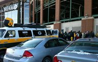 Photo Coverage :: The Line for Donald Driver Retirement Ceremony Tickets 8