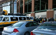 Photo Coverage :: The Line for Donald Driver Retirement Ceremony Tickets 8