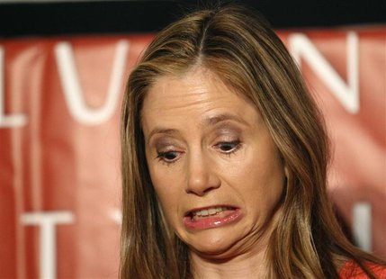 U.S. actress Mira Sorvino grimaces during a news conference in Vienna February 6, 2013. Attending this year's Vienna Opera Ball will be a dr U.S. actress Mira Sorvino grimaces during a news conference in Vienna February 6, 2013. Attending this year's Vienna Opera Ball will be a dr