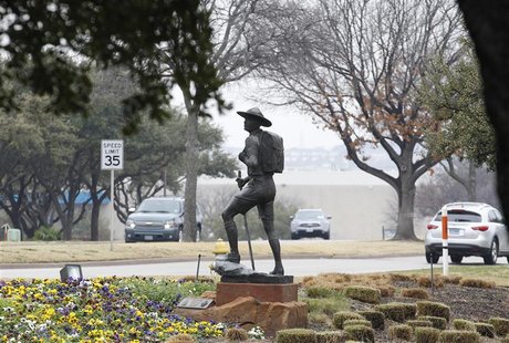 The statue of a scout stands in the entrance to Boy Scouts of America Museum and Family Center in Irving, Texas, February 5, 2013. REUTERS/T The statue of a scout stands in the entrance to Boy Scouts of America Museum and Family Center in Irving, Texas, February 5, 2013. REUTERS/T