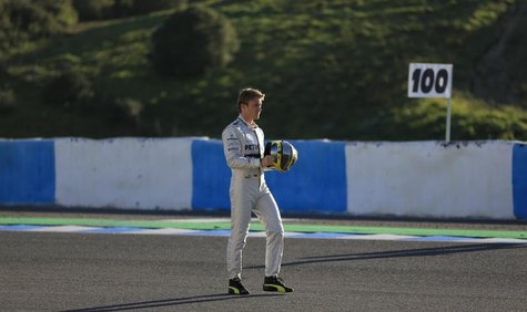 Mercedes Formula One racing driver Nico Rosberg of Germany walks at the Jerez racetrack in southern Spain February 4, 2013. REUTERS/Marcelo Mercedes Formula One racing driver Nico Rosberg of Germany walks at the Jerez racetrack in southern Spain February 4, 2013. REUTERS/Marcelo