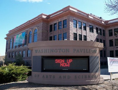 Sioux Falls Washington Pavilion of Arts and Science - Photo by AlexiusHoratius Sioux Falls Washington Pavilion of Arts and Science - Photo by AlexiusHoratius