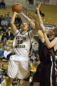David Brown's career high 22 points helped the Broncos passed Kent State.
