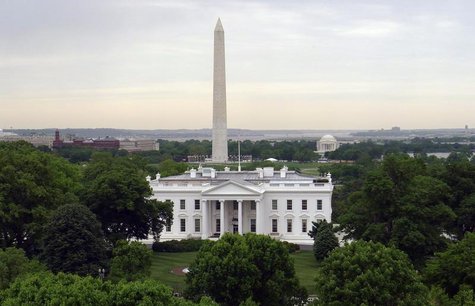 The White House is seen with the Washington Monument (L) behind it and the Jefferson Memorial (R) in Washington, May 1, 2011. REUTERS/Gary H The White House is seen with the Washington Monument (L) behind it and the Jefferson Memorial (R) in Washington, May 1, 2011. REUTERS/Gary H