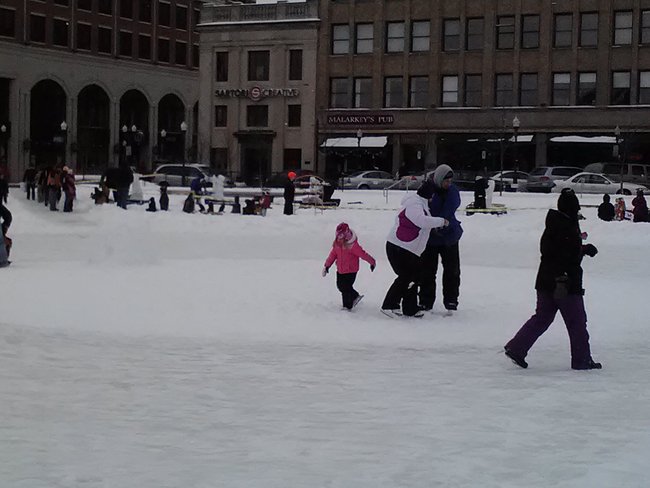 The family that skates together ...