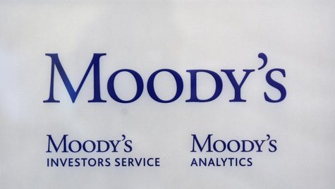 The logo of credit rating agency Moody's Investor Services is seen outside the office in Paris October 24, 2011. REUTERS/Philippe Wojazer The logo of credit rating agency Moody's Investor Services is seen outside the office in Paris October 24, 2011. REUTERS/Philippe Wojazer