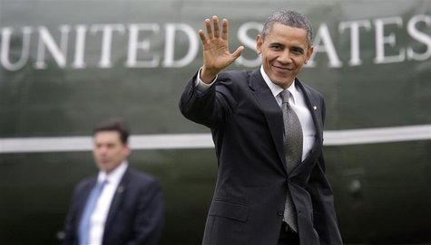 U.S. President Barack Obama waves to reporters as he returns from a daytrip in North Carolina, to the White House in Washington, February 13 U.S. President Barack Obama waves to reporters as he returns from a daytrip in North Carolina, to the White House in Washington, February 13