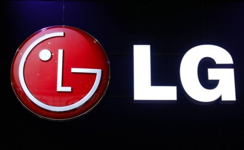 A LG logo is seen during the International CTIA WIRELESS Conference & Exposition in New Orleans, Louisiana May 9, 2012. REUTERS/Sean Gardner A LG logo is seen during the International CTIA WIRELESS Conference & Exposition in New Orleans, Louisiana May 9, 2012. REUTERS/Sean Gardner