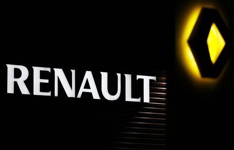 The Renault company logo is displayed on the front of a car dealership in Andernos, Southwestern France, February 12, 2013. REUTERS/Regis Du The Renault company logo is displayed on the front of a car dealership in Andernos, Southwestern France, February 12, 2013. REUTERS/Regis Du