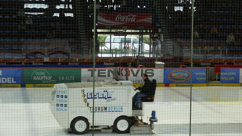 A zamboni A zamboni