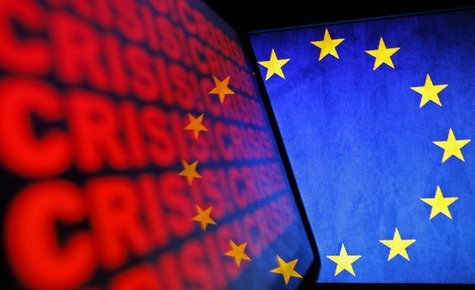 The logo of the European Union and the word recession are displayed on the screen an iPad and a LCD monitor in Zenica November 16, 2012. REU The logo of the European Union and the word recession are displayed on the screen an iPad and a LCD monitor in Zenica November 16, 2012. REU