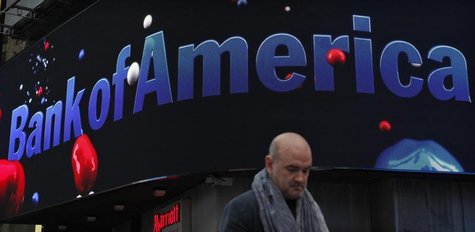 A man walks next to a Bank of America branch in New York October 24, 2012. REUTERS/Eduardo Munoz A man walks next to a Bank of America branch in New York October 24, 2012. REUTERS/Eduardo Munoz