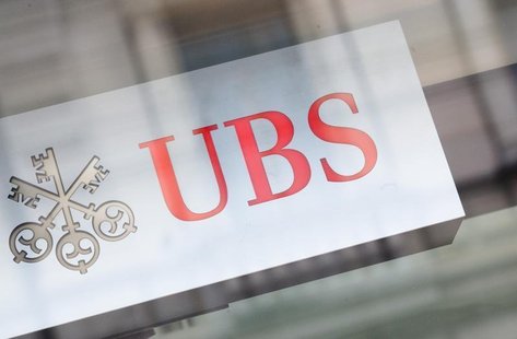 The logo of Swiss bank UBS is seen on a building in Zurich, February 13, 2013. REUTERS/Michael Buholzer The logo of Swiss bank UBS is seen on a building in Zurich, February 13, 2013. REUTERS/Michael Buholzer