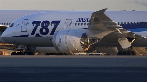 An All Nippon Airways' (ANA) Boeing Co's 787 Dreamliner plane is seen at Haneda airport in Tokyo January 29, 2013. REUTERS/Toru Hanai An All Nippon Airways' (ANA) Boeing Co's 787 Dreamliner plane is seen at Haneda airport in Tokyo January 29, 2013. REUTERS/Toru Hanai