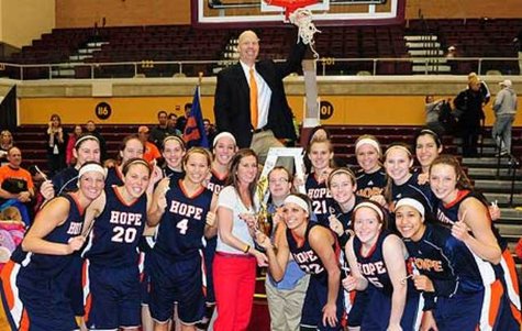 Hope Coach Brian Morehouse with his 2013 MIAA women's tournament championship team (photo courtesy Hope College) Hope Coach Brian Morehouse with his 2013 MIAA women's tournament championship team (photo courtesy Hope College)