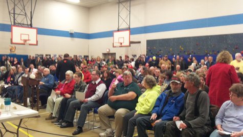 It was standing room only at the Alamo Elementary Gym for Monday Night's noise ordinance hearing. It was standing room only at the Alamo Elementary Gym for Monday Night's noise ordinance hearing.