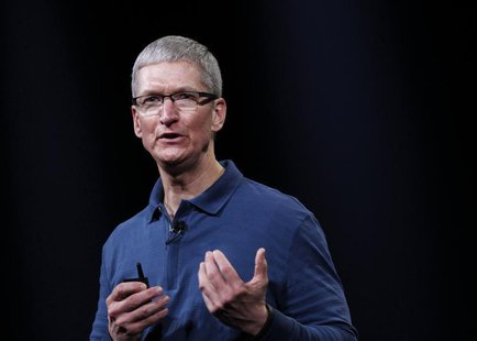 Apple CEO Tim Cook speaks to the audience during an Apple event in San Jose, California October 23, 2012. REUTERS/Robert Galbraith Apple CEO Tim Cook speaks to the audience during an Apple event in San Jose, California October 23, 2012. REUTERS/Robert Galbraith