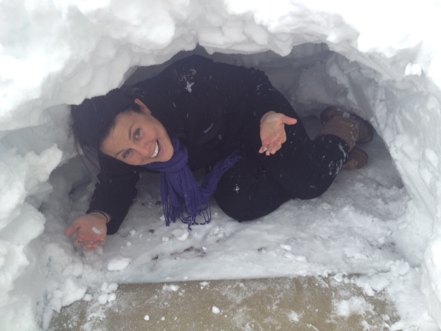 Jess Kelley made herself right at home in her new igloo.