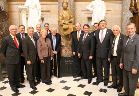 Rosa Parks Statue unveiled and surrounded by Michigan's Congressional Delegation Rosa Parks Statue unveiled and surrounded by Michigan's Congressional Delegation