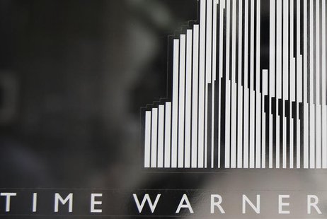 The entrance to the Time Warner Center is seen at Columbus Circle in New York August 4, 2010. REUTERS/Shannon Stapleton The entrance to the Time Warner Center is seen at Columbus Circle in New York August 4, 2010. REUTERS/Shannon Stapleton