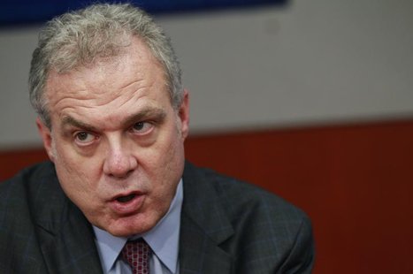 Mark Bertolini, President of Aetna, speaks at the Reuters Health Summit in New York, November 10, 2010. REUTERS/Brendan McDermid Mark Bertolini, President of Aetna, speaks at the Reuters Health Summit in New York, November 10, 2010. REUTERS/Brendan McDermid