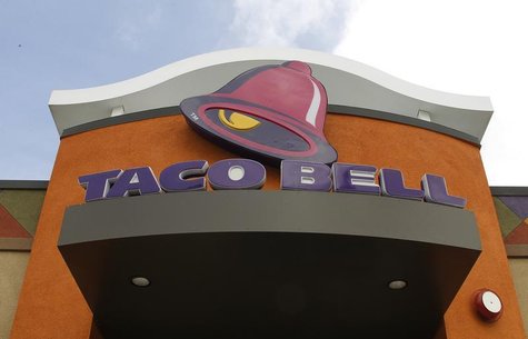 A Taco Bell restaurant is pictured in Burbank, California April 19, 2011. REUTERS/Fred Prouser A Taco Bell restaurant is pictured in Burbank, California April 19, 2011. REUTERS/Fred Prouser
