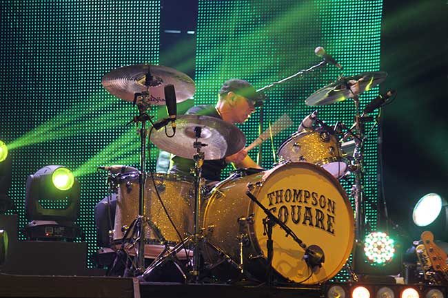 Thompson Square on 2/28/13 @ Resch Center