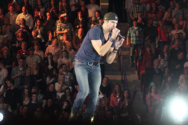 Luke Bryan on 2/28/13 @ Resch Center