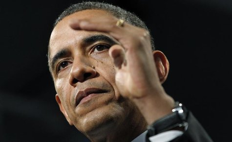 U.S. President Barack Obama speaks about strengthening the economy for the middle class and measures to combat gun violence during a visit t U.S. President Barack Obama speaks about strengthening the economy for the middle class and measures to combat gun violence during a visit t