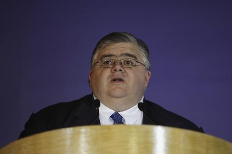Mexico's central bank governor Agustin Carstens speaks during a Monetary Authority of Singapore lecture in Singapore February 5, 2013. REUTE Mexico's central bank governor Agustin Carstens speaks during a Monetary Authority of Singapore lecture in Singapore February 5, 2013. REUTE