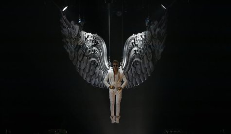 Canadian singer Justin Bieber performs in a concert at the Manchester Arena in Manchester, northern England, February 21, 2013. REUTERS/Phil Canadian singer Justin Bieber performs in a concert at the Manchester Arena in Manchester, northern England, February 21, 2013. REUTERS/Phil