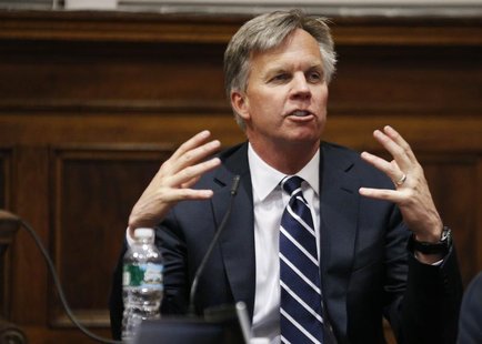 J.C. Penney Chief Executive Ron Johnson testifies in New York state Supreme Court in Manhattan March 1, 2013. REUTERS/Thomas Iannaccone/Pool J.C. Penney Chief Executive Ron Johnson testifies in New York state Supreme Court in Manhattan March 1, 2013. REUTERS/Thomas Iannaccone/Pool