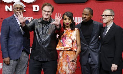 Cast members Samuel L. Jackson (L-R) Quentin Tarantino, Kerry Washington, Jamie Foxx and Christoph Waltz pose on the red carpet for the Germ Cast members Samuel L. Jackson (L-R) Quentin Tarantino, Kerry Washington, Jamie Foxx and Christoph Waltz pose on the red carpet for the Germ