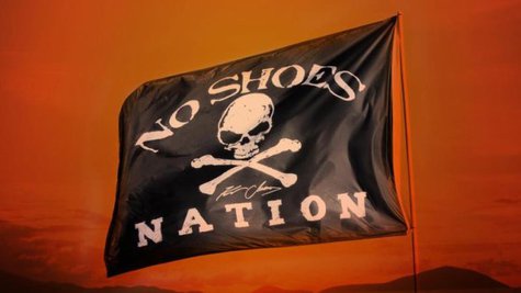 Image courtesy of KennyChesney.com (via ABC News Radio) Image courtesy of KennyChesney.com (via ABC News Radio)