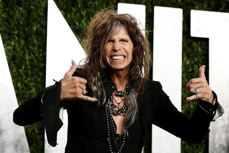 Steven Tyler attends the 2013 Vanity Fair Oscars Party in West Hollywood, California February 25, 2013. REUTERS/Danny Moloshok Steven Tyler attends the 2013 Vanity Fair Oscars Party in West Hollywood, California February 25, 2013. REUTERS/Danny Moloshok