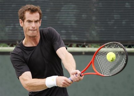 Andy Murray of Britain hits the ball while practicing at the BNP Paribas Open ATP tennis tournament in Indian Wells, California, March 7, 20 Andy Murray of Britain hits the ball while practicing at the BNP Paribas Open ATP tennis tournament in Indian Wells, California, March 7, 20