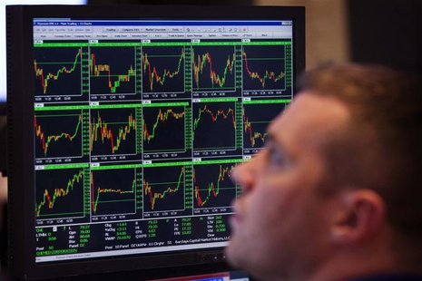 A trader works on the floor of the New York Stock Exchange after the closing bell, March 8, 2013. REUTERS/Lucas Jackson A trader works on the floor of the New York Stock Exchange after the closing bell, March 8, 2013. REUTERS/Lucas Jackson